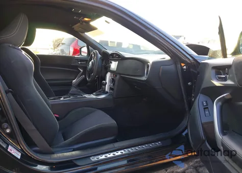 2017 Toyota 86 from USA, damaged, VIN JF1ZNAA10H8700786